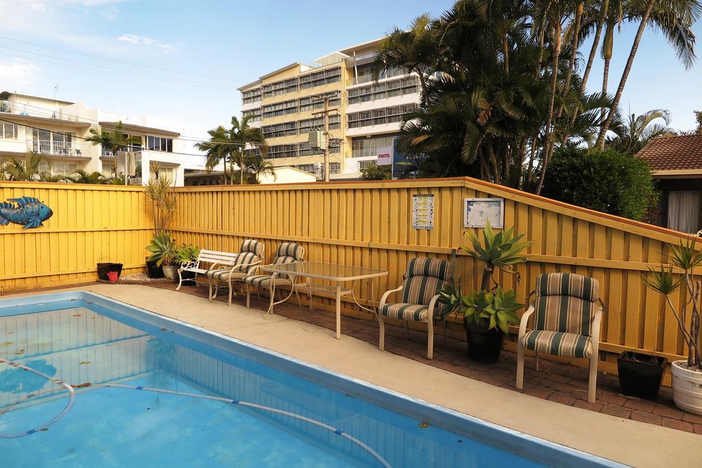 Twin Pines Motel Mooloolaba Exterior photo