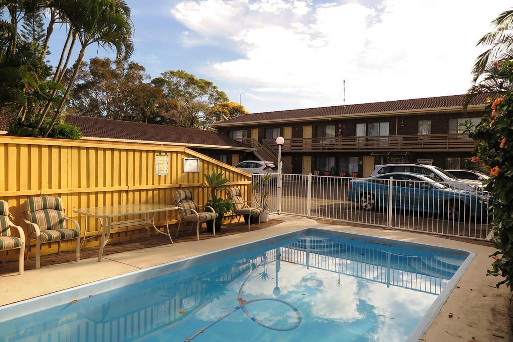 Twin Pines Motel Mooloolaba Exterior photo